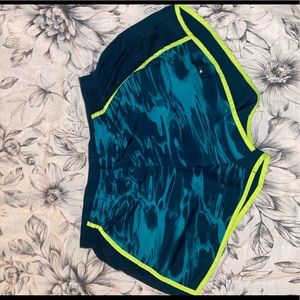 Nike dri fit athletic shorts size M